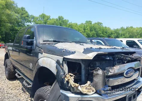 2011 Ford F-250 Lariat from USA, damaged, VIN 1FT7W2BT3BEB38296